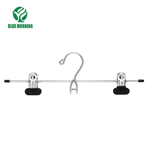 TX15 Metal Hangers