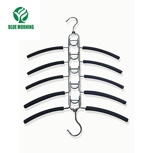 TX39 Metal Hangers