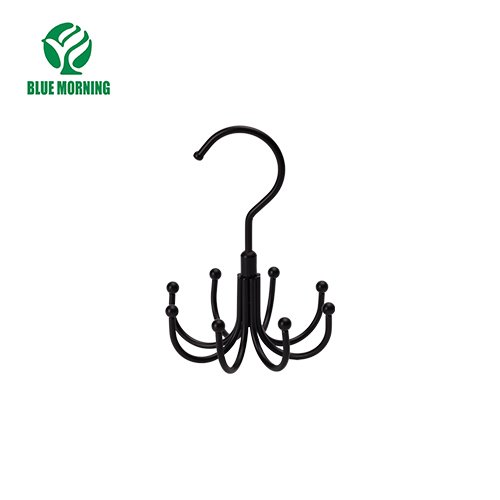 TX63 Metal Hangers