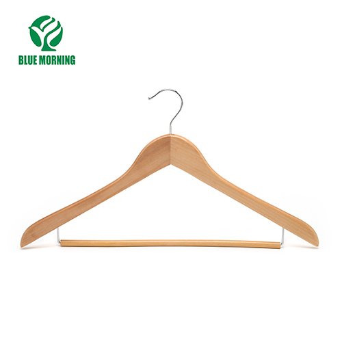 MC11 Wooden Hangers