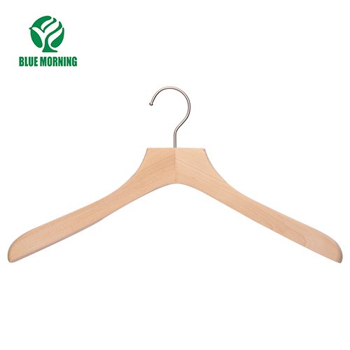 MC28 Wooden Hangers
