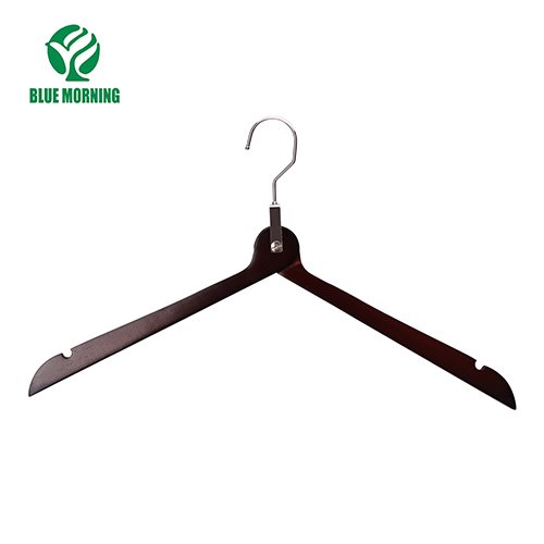 MC29 Wooden Hangers