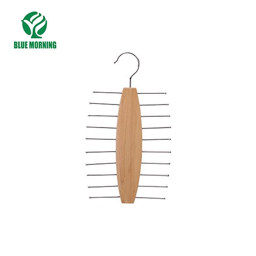 MG22 Wooden Hangers