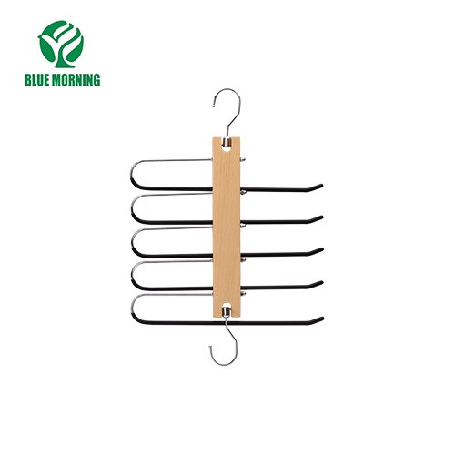 MG24 Wooden Hangers
