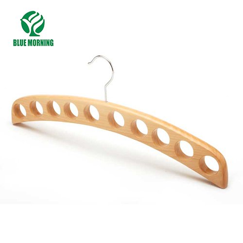 MG4 Wooden Hangers