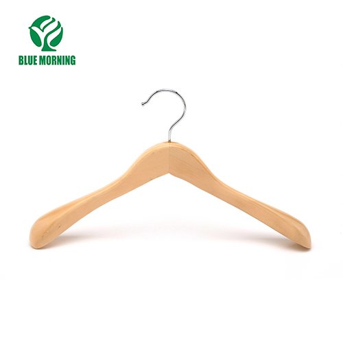 MH11 Wooden Hangers