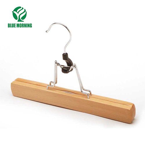 MK9 Wooden Hangers